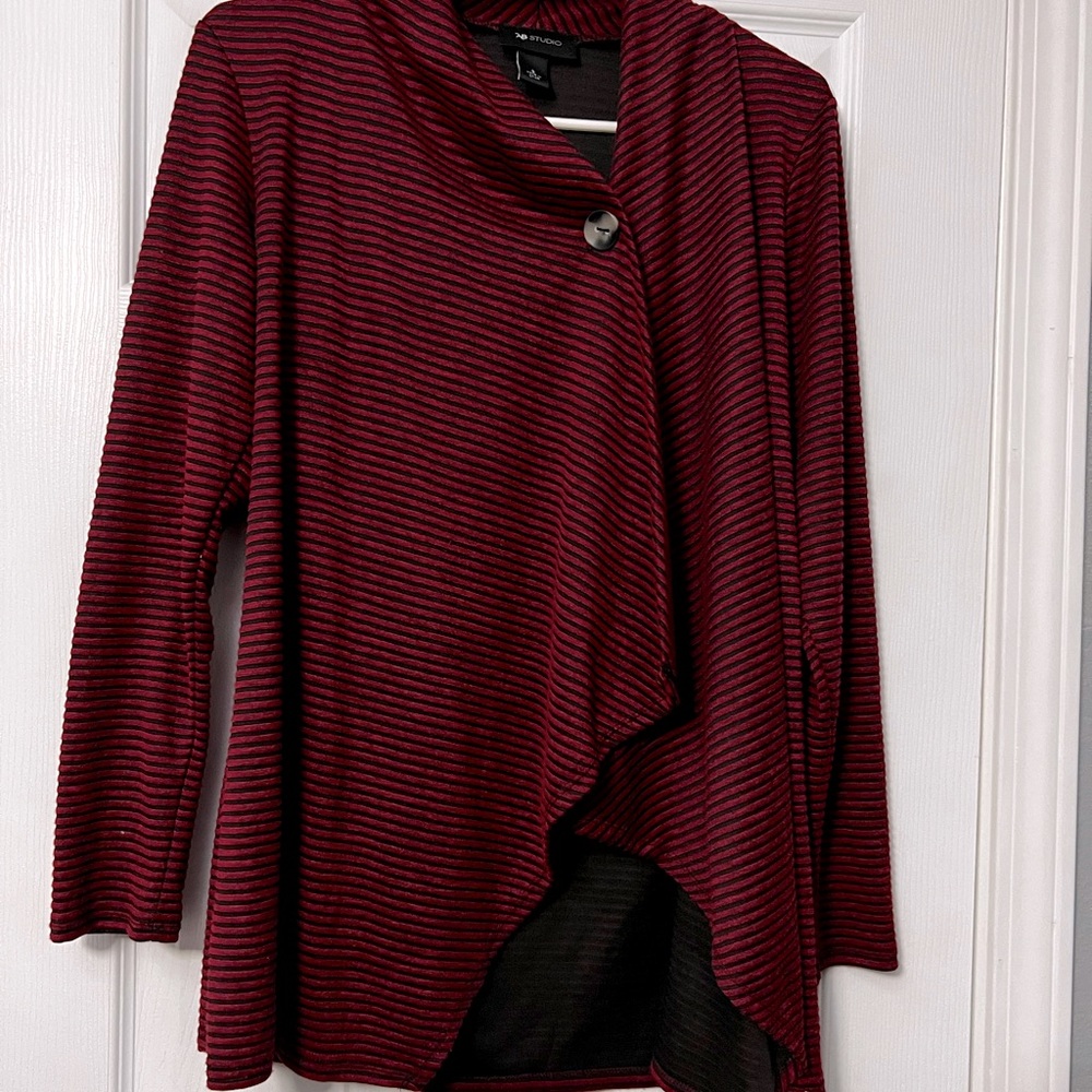 Womens AB Studio cross over front cardigan